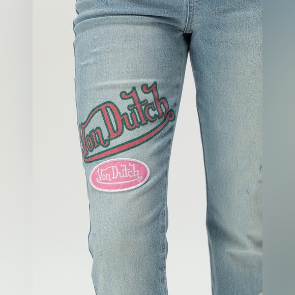 *NWT* VON DUTCH Low Rise Bootcut Patch Embroidered Jeans Light Wash - Picture 4 of 10